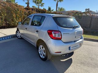 Dacia Sandero 2016