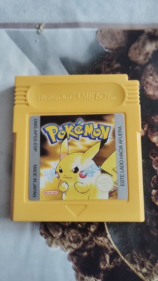 Pokemon Amarillo Game Boy Color