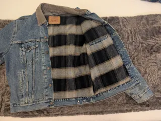 Chaqueta Levi's vaquera con forro