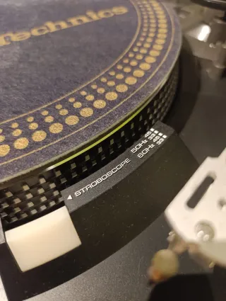 Giradiscos Technics SL-2000