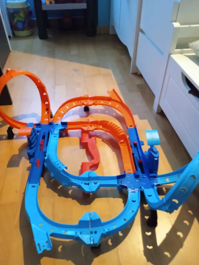 Pista Hot Wheels Naranja y Azul