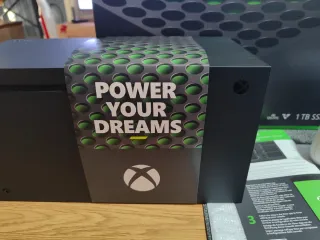 Xbox Series X + Mando + Auriculares