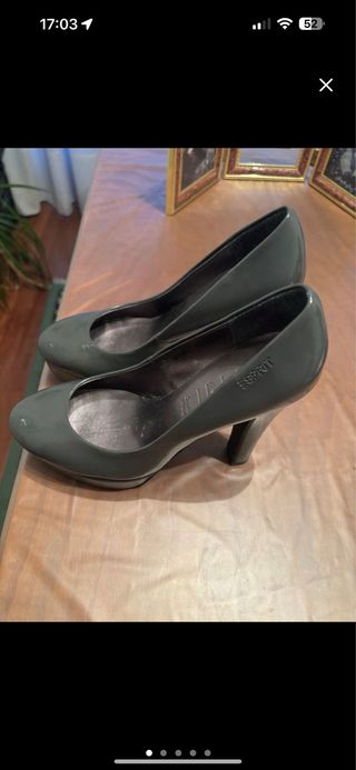 Zapatos de tacón grises Esprit