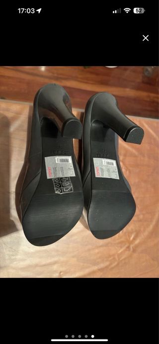 Zapatos de tacón grises Esprit