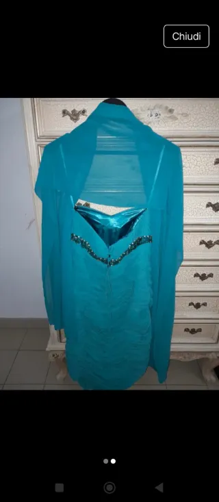 Abito da cerimonia blu petrolio con coprispalle