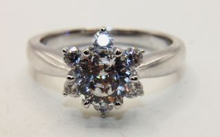 Magnifico anello Vintage argento zirconi