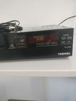 Videograbadora VHS Toshiba
