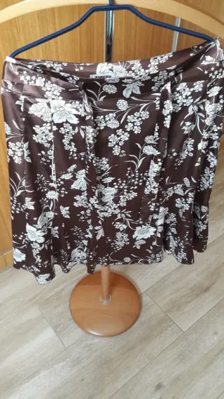 Falda Torero Estampada Marrón Talla 44