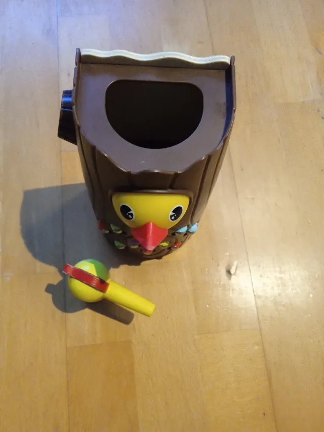 Juego de dar de comer al pollito