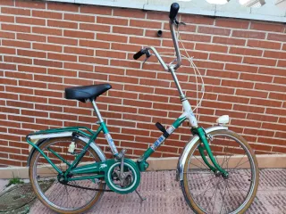 Bicicleta BH plegable verde