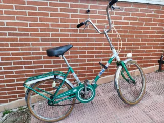 Bicicleta BH plegable verde