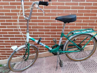 Bicicleta BH plegable verde