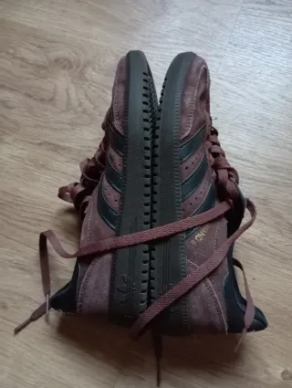 Deportivas Adidas Marrones