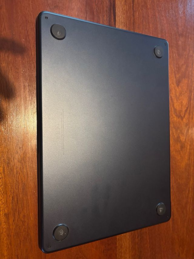 MacBook Air M2 2022 Gris Espacial