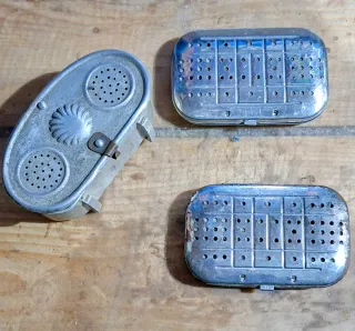 Scatola porta esche + 2 scaldamani