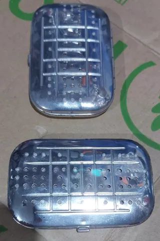 Scatola porta esche + 2 scaldamani