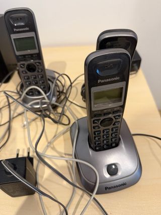 3 Teléfonos Inalámbricos Panasonic
