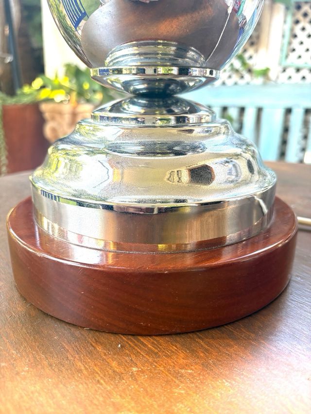 LAMPADA IN ACCIAIO CROMATO VINTAGE LUMINOSA