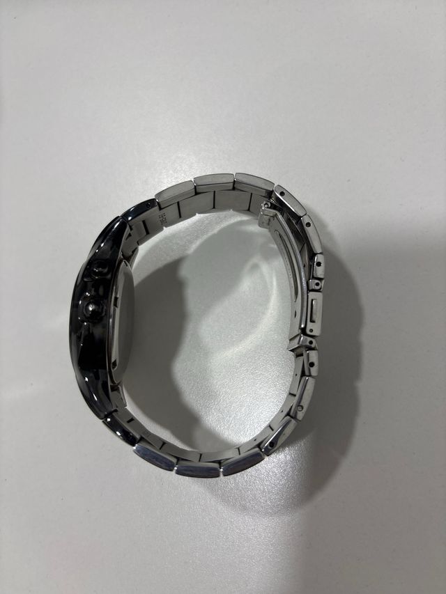 Reloj Seiko Kinetic Streamline Negro/Plata