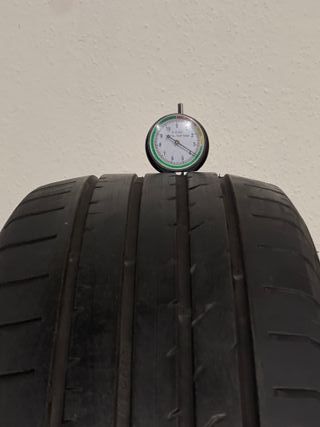 235 65 17 104V KUMHO CRUGEN HP91