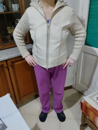 Maglia donna con zip beige