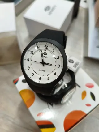 Reloj Marea Negro y Blanco