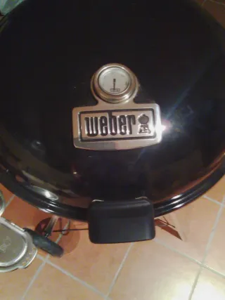 Barbecue Weber Nero e Argento