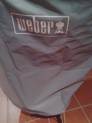 Barbecue Weber Nero e Argento