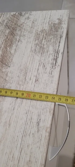 Recibidor con zapatero y espejo