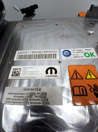 CONVERTIDOR/INVERSOR DE CORRIENTE FIAT 500E