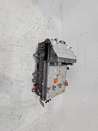 CONVERTIDOR/INVERSOR DE CORRIENTE FIAT 500E (2)