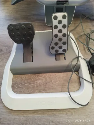 Volante y Pedales Xbox