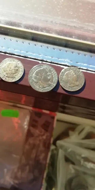 Lote de 4 monedas antiguas