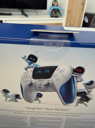 Mando PS5 DualSense Edición Especial Astro Bot