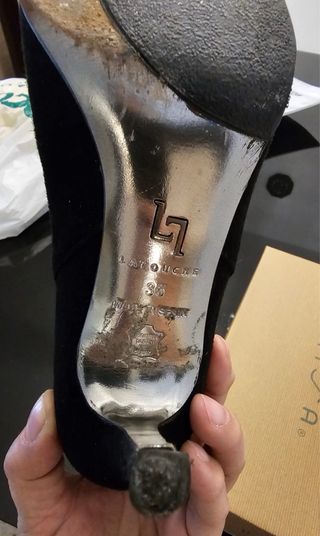 Botines de terciopelo negros con tachuelas