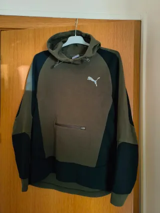 Sudadera Puma Verde y Negra