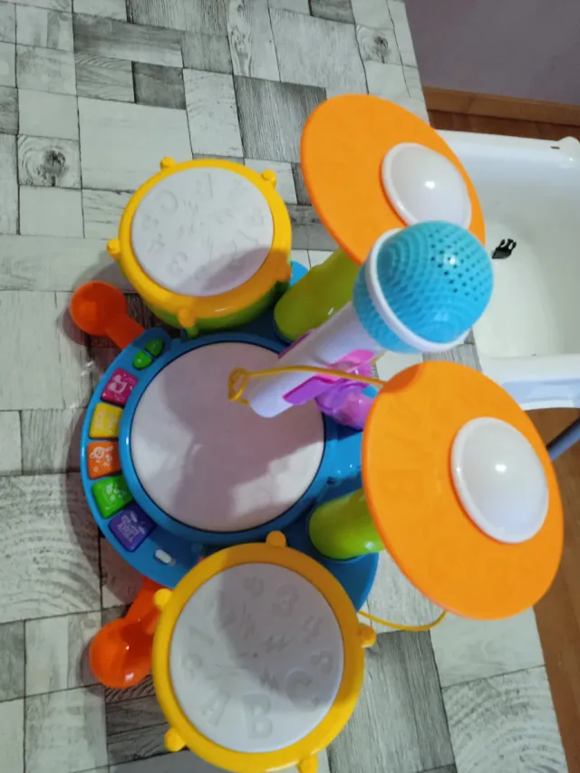 Batería electrónica infantil con micrófono