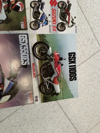 Catálogos Motos Suzuki Año 84
