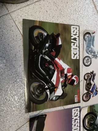 Catálogos Motos Suzuki Año 84