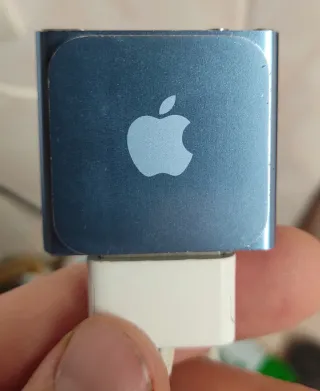 iPod Nano Apple Argento MC689
