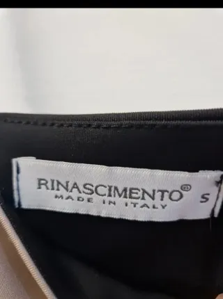 Abito Rinascimento beige e nero,