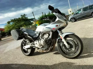 Alforjas Givi + Soportes Honda CB 600 Hornet