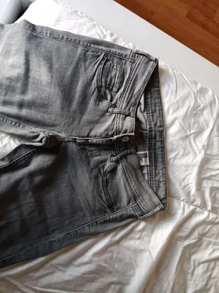 Pantalón Zara Gris Talla 36