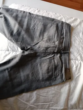 Pantalón Zara Gris Talla 36
