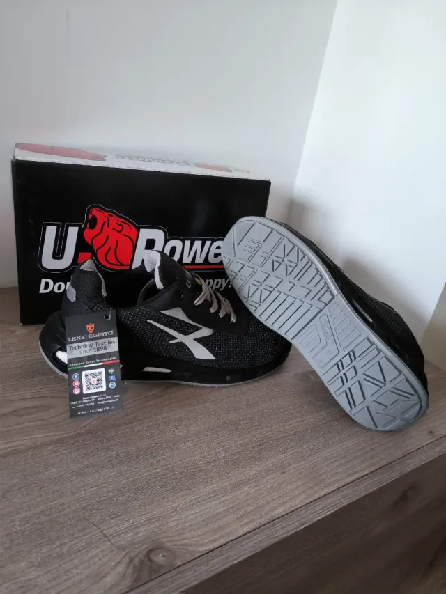 Zapatillas U-Power Negras y Grises