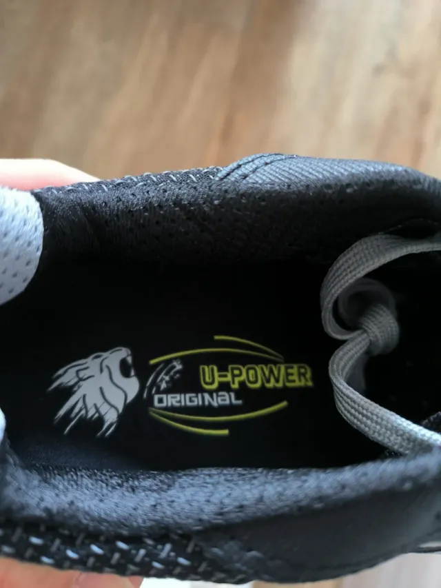 Zapatillas U-Power Negras y Grises