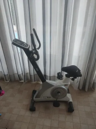 Bicicleta Estática BH ZT100