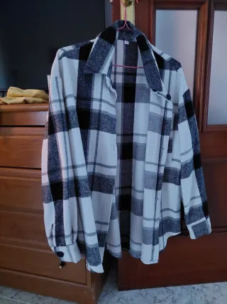 Chaqueta cuadros blanco y negro Talla S