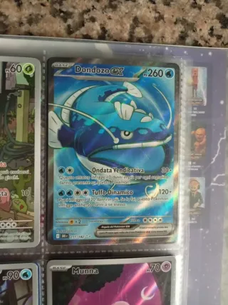 Carta Pokémon Dondozo EX 211/182