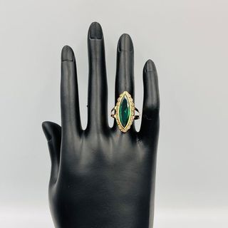 LANZADERA PIEDRA VERDE 18K